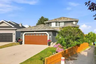 122 Sceptre Close NW