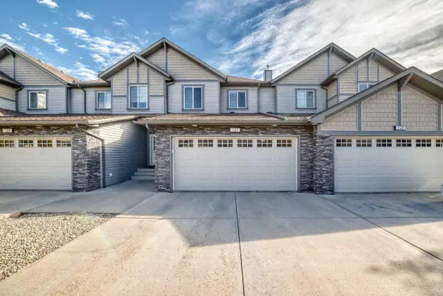 127, 100 Coopers Common SW