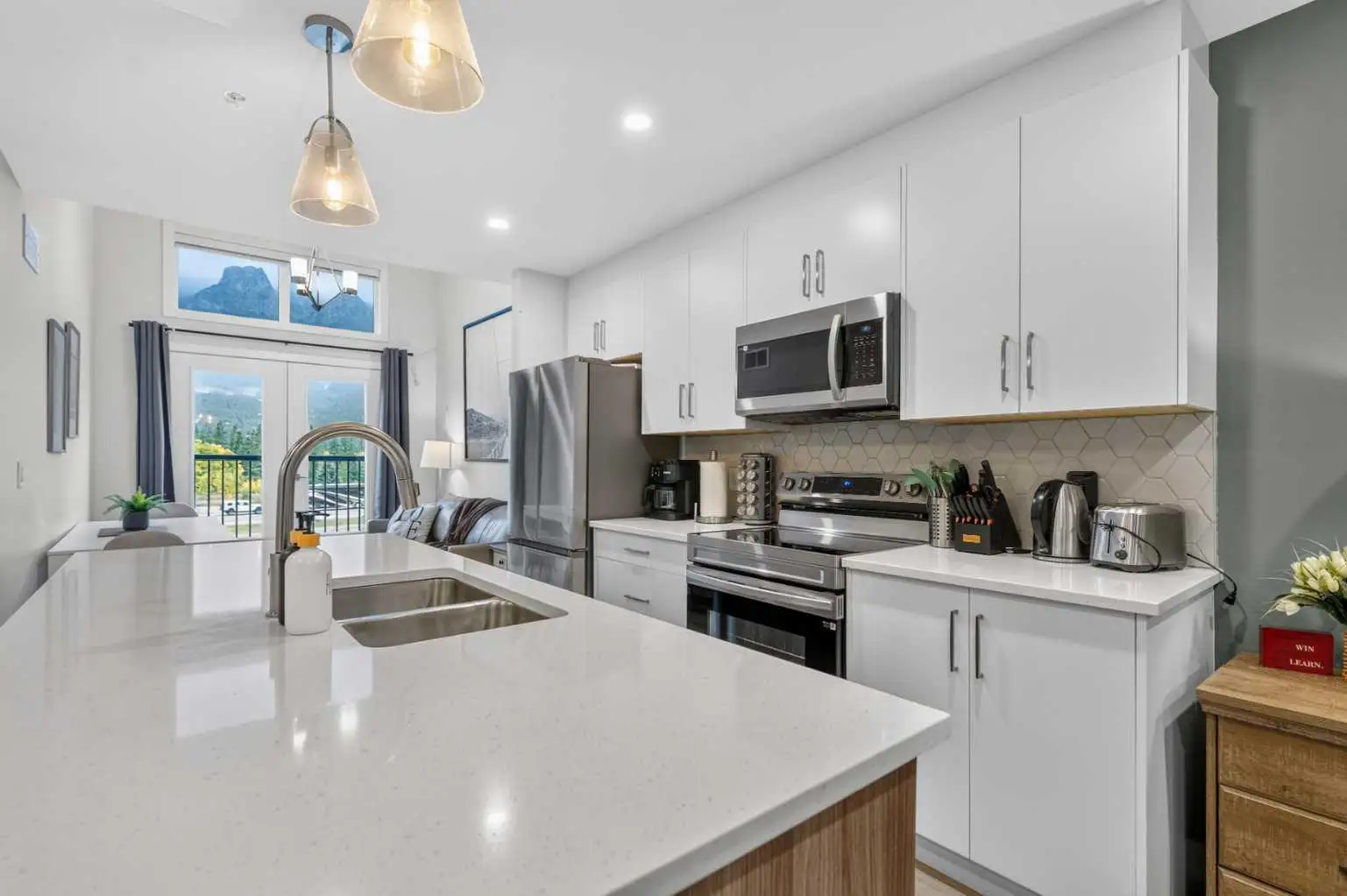 412, 750 Harvie Heights Road 