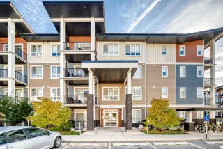 110, 25 Walgrove Walk SE