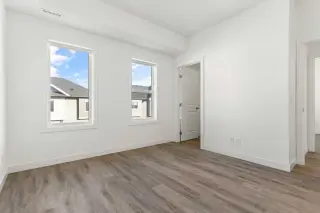 803, 24 Rivercrest Drive 