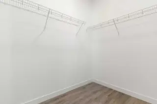 803, 24 Rivercrest Drive 