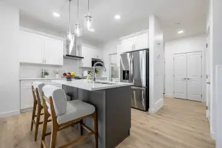 393 Sora Park SE