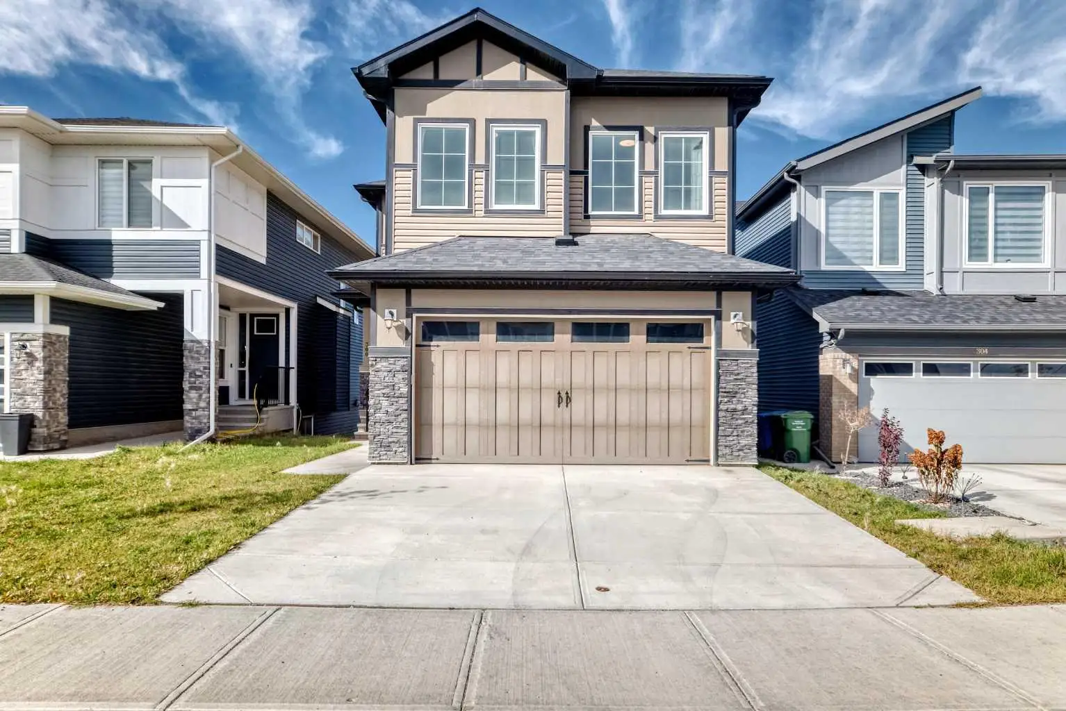 300 Carringvue Place NW