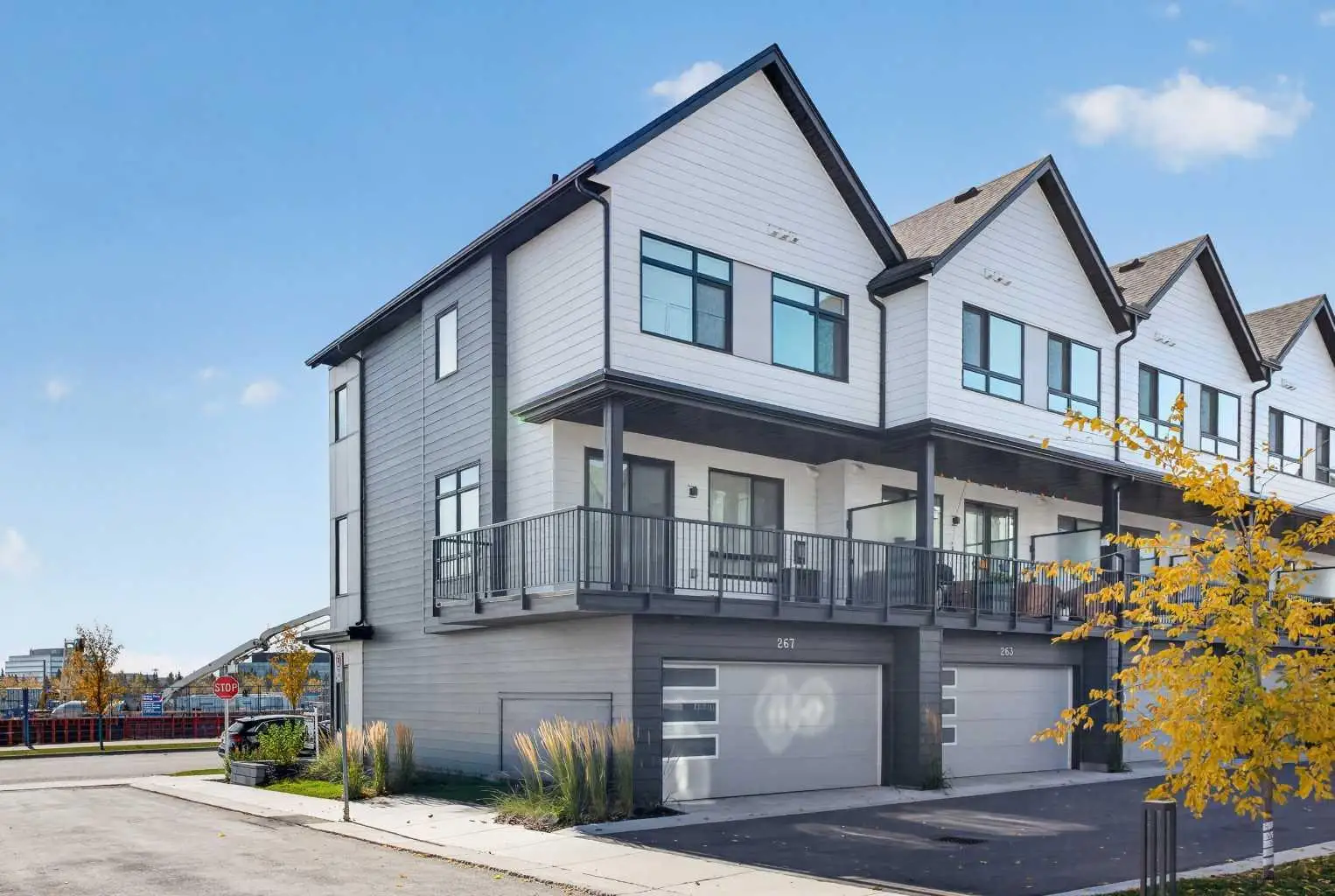267 Dieppe Drive SW