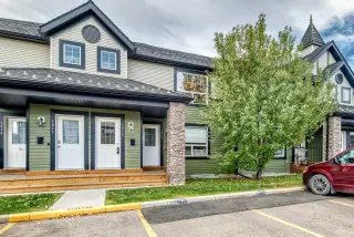 1810, 140 Sagewood Boulevard SW