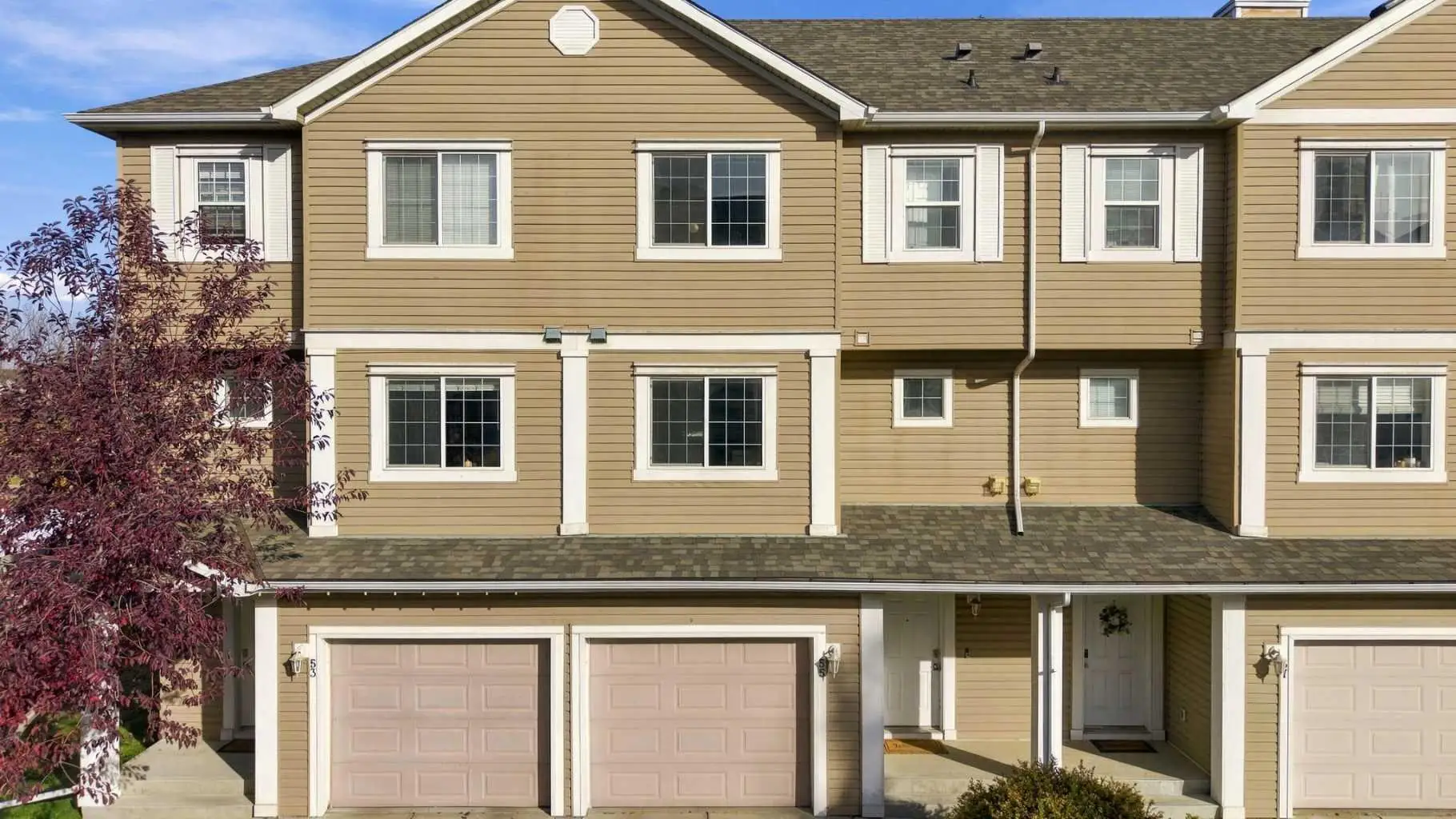 55 Copperfield Court SE