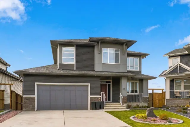 10 Heritage Close