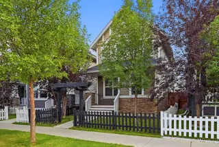 1843 Reunion Boulevard NW