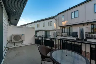 27, 130 Discovery Drive SW