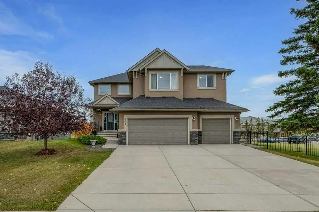 303 Lakeside Greens Drive 