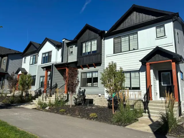 69 Silverton Glen Gate SW