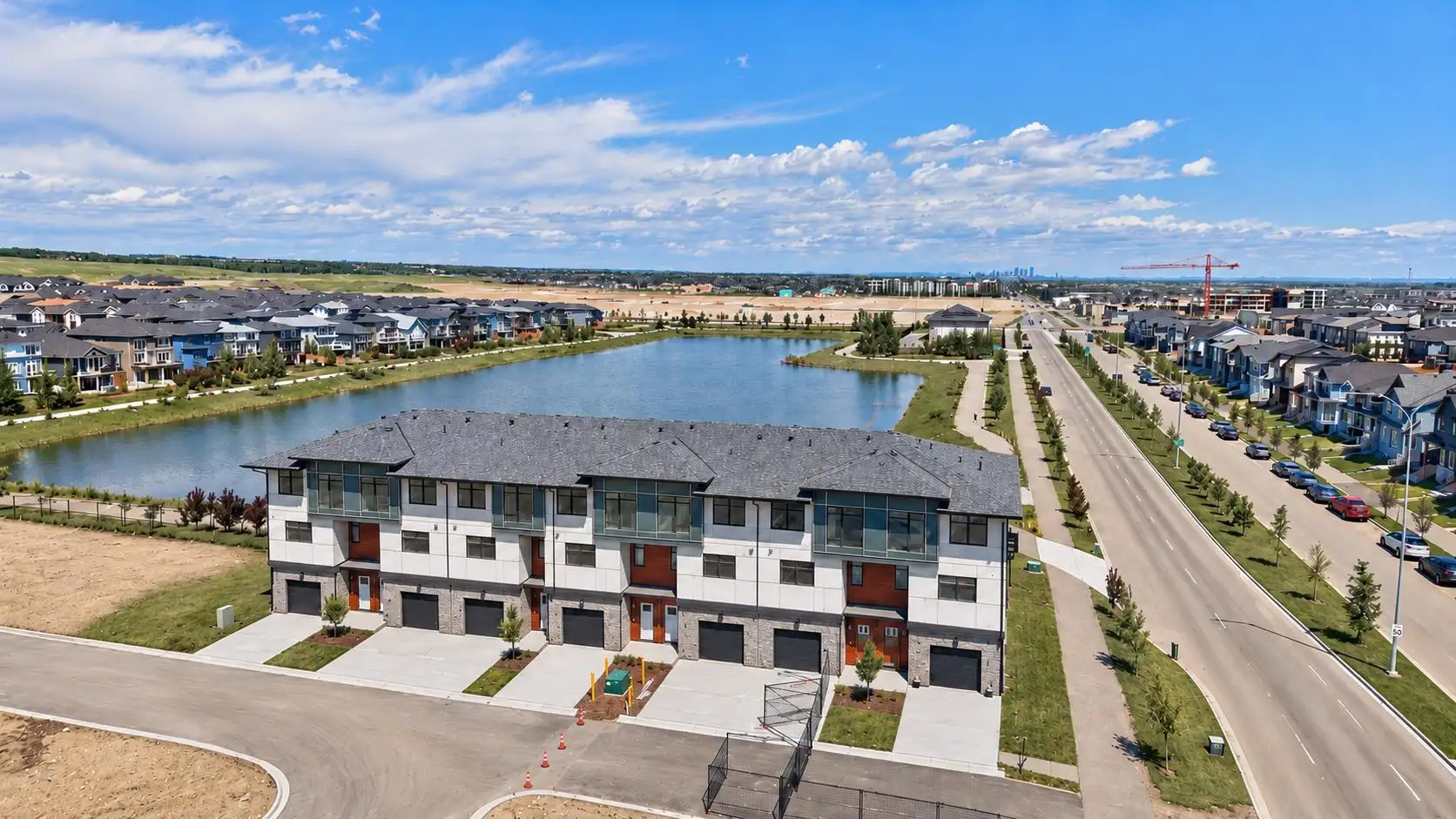 704, 30 Creekside Villas SW