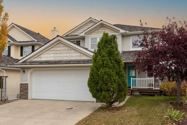 151 Bow Ridge Crescent