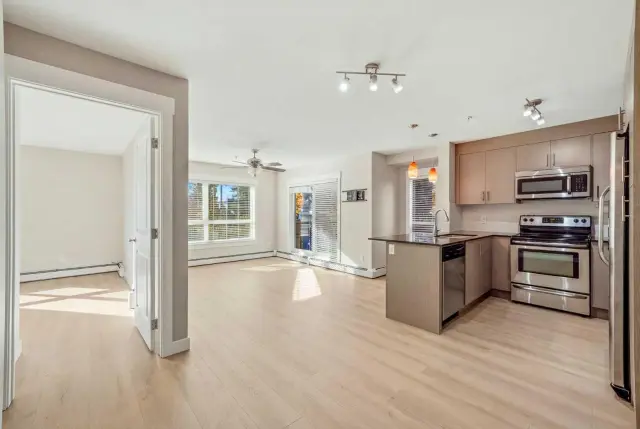 3115, 240 Skyview Ranch Road NE