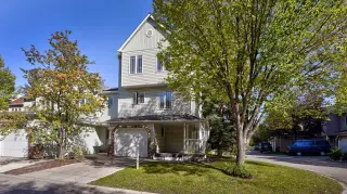 192 Inglewood Cove SE
