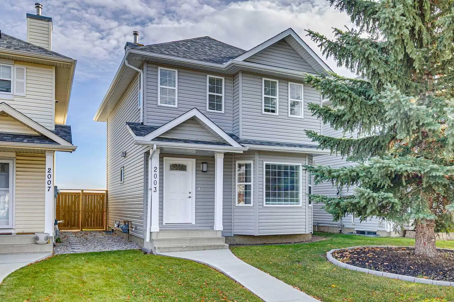 2003 Country Hills Circle NW
