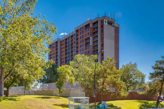 408, 4944 Dalton Drive NW