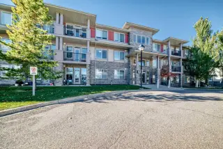 106, 76 Panatella Road NW