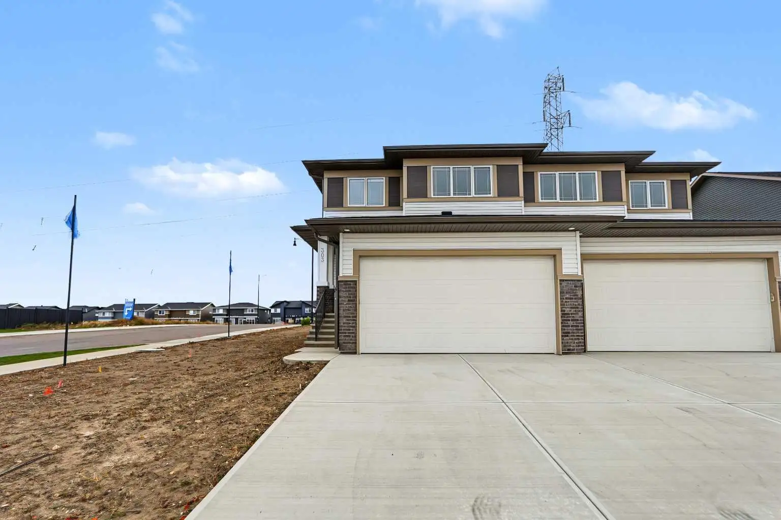 303 Dawson Dock Way 
