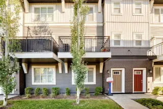 304, 72 Cornerstone Manor NE