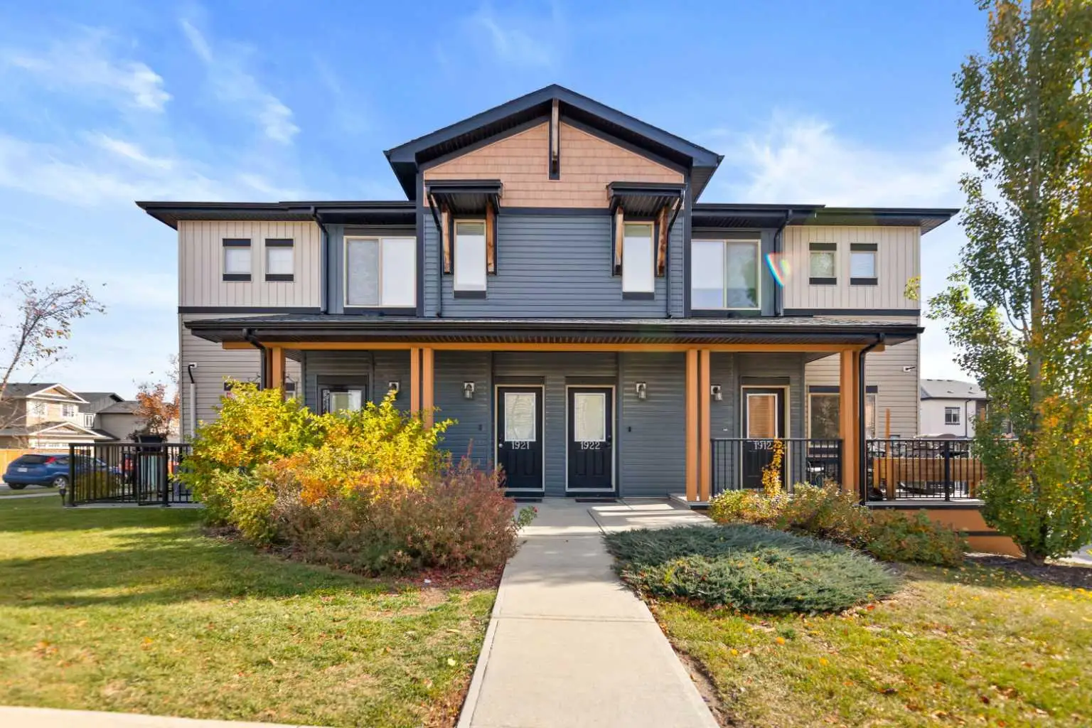 1921, 2461 Baysprings Link SW