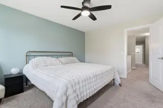 102 Clydesdale Way 