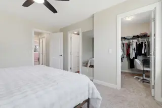 102 Clydesdale Way 
