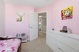 102 Clydesdale Way 
