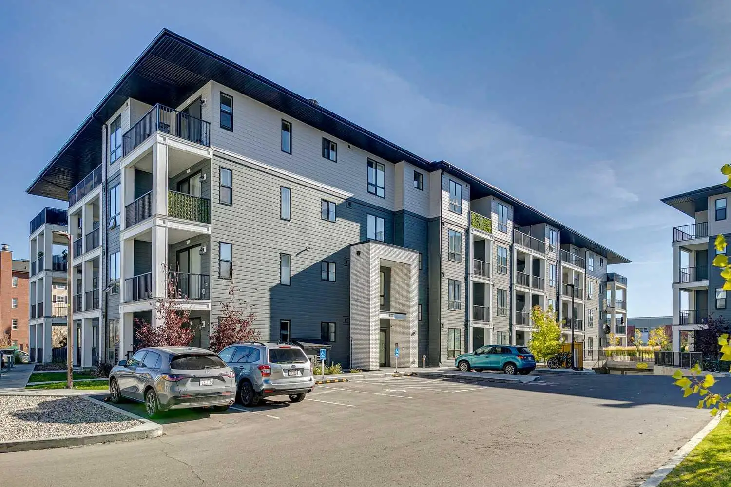 2101, 740 Legacy Village Road SE