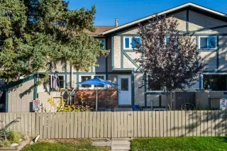 8N, 203 Lynnview Road SE